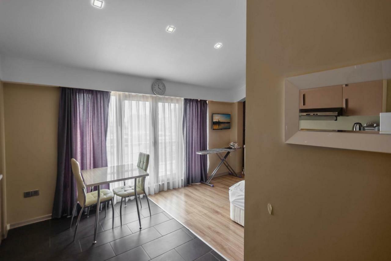Diplomat Suites Baku Ngoại thất bức ảnh