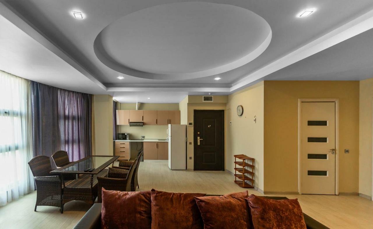 Diplomat Suites Baku Ngoại thất bức ảnh