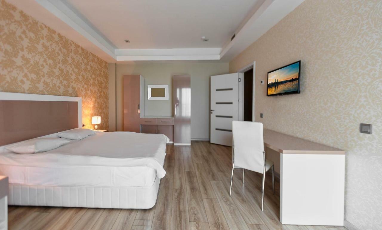 Diplomat Suites Baku Ngoại thất bức ảnh